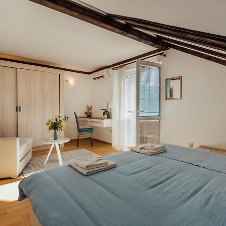 Apartmani Mara Kumbor Εξωτερικό φωτογραφία